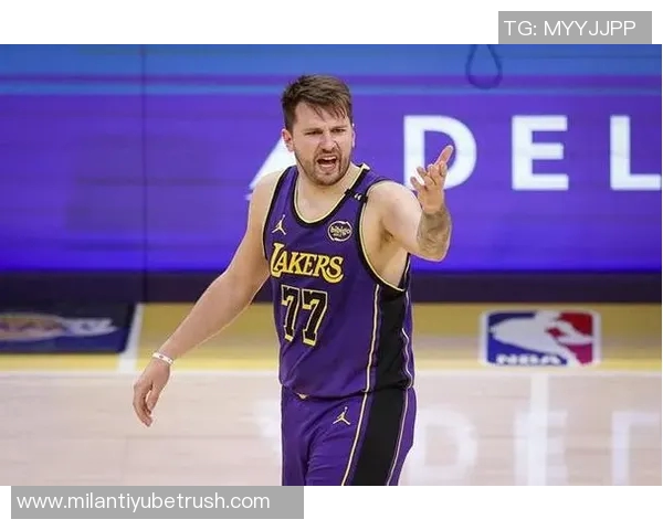 东契奇坦言球队分享球意图强烈但失误频繁影响进攻效率