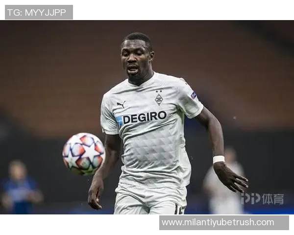 小图拉姆称赞对手门将表现出色我们已尽全力拼搏但仍遭遇困难