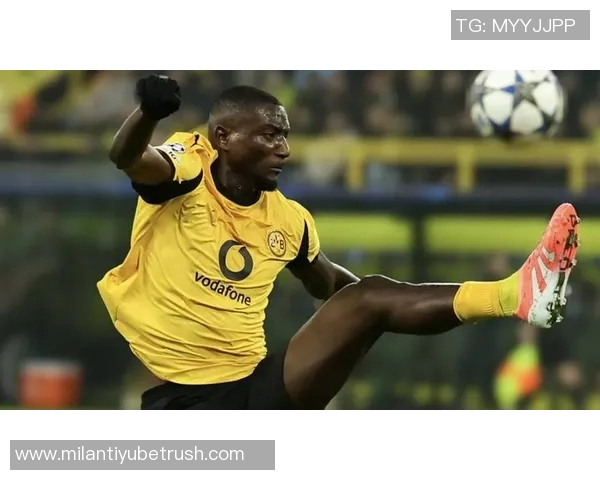 德天空报道多特边锋杜兰维尔受关注或将迅速转会两家俱乐部争抢